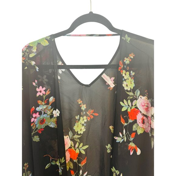 2/$30 Xhilaration M/L Floral Kimono With Fringe Hem M/L - Picture 5 of 13